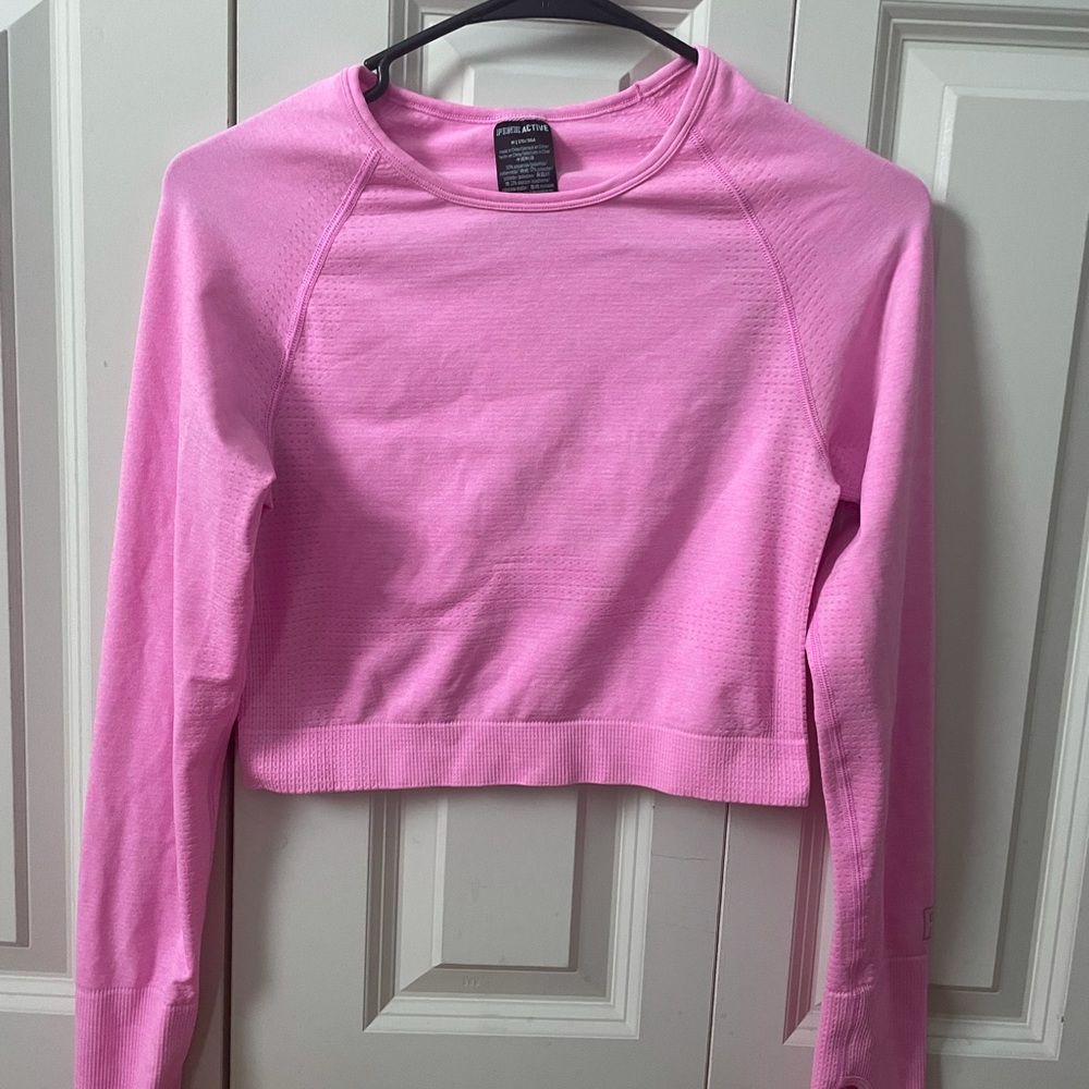 Victoria's Secret PINK Active Crop Long Sleeve Athletic Top Size Medium